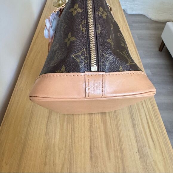 ✅AUTHENTIC✅LOUIS VUITTON ALMA PM - Picture 7 of 17